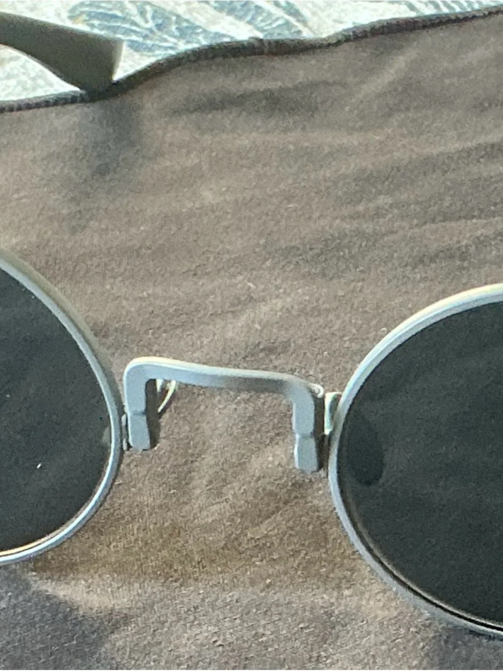 Kiton Round titanium Sunglasses in gray with Dark Lenses